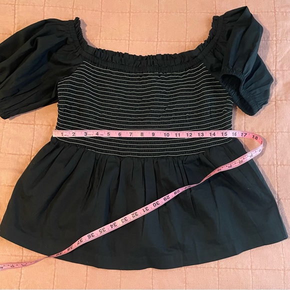 Old Navy Smock Top (size L) NWT - Picture 4 of 5